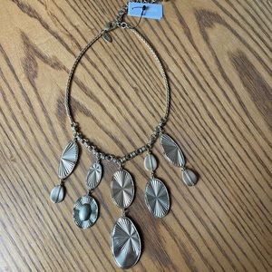 Chico’s NWT Gold Tone Bib Necklace